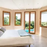 Mas De Bouis - Views, Heated Pool, Xl 6 Bedroom, Ac, Nature, Beauty & Boules!