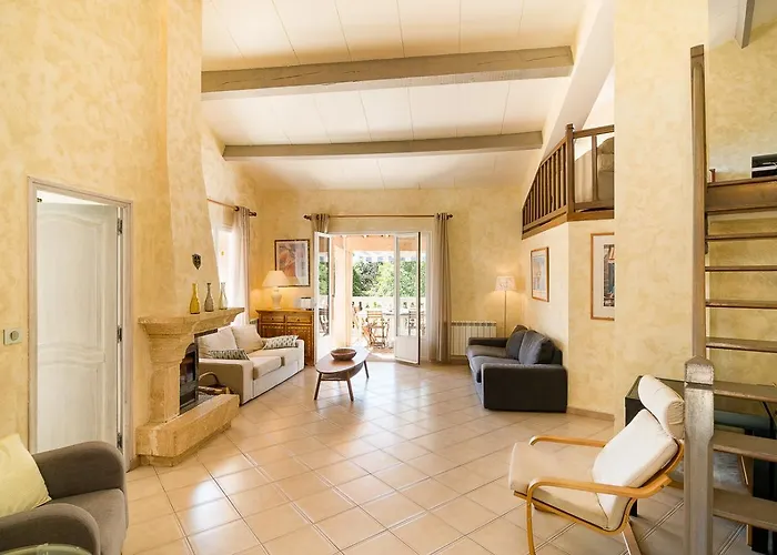 Mas De Bouis - Views, Heated Pool, Xl 6 Bedroom, Ac, Nature, Beauty & Boules! فيلة Saint-Martin-de-Londres