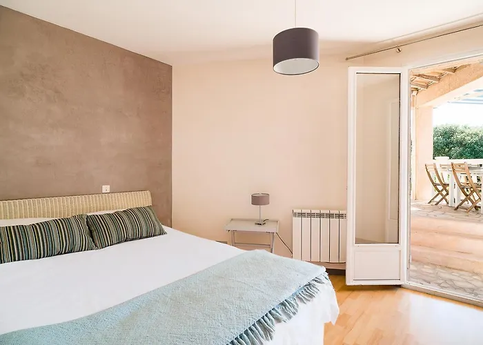Mas De Bouis - Views, Heated Pool, Xl 6 Bedroom, Ac, Nature, Beauty & Boules! *